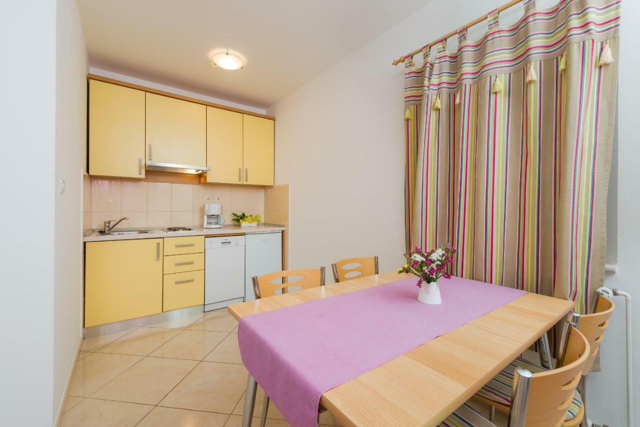 Apartments Villa Vallum 波尔 外观 照片