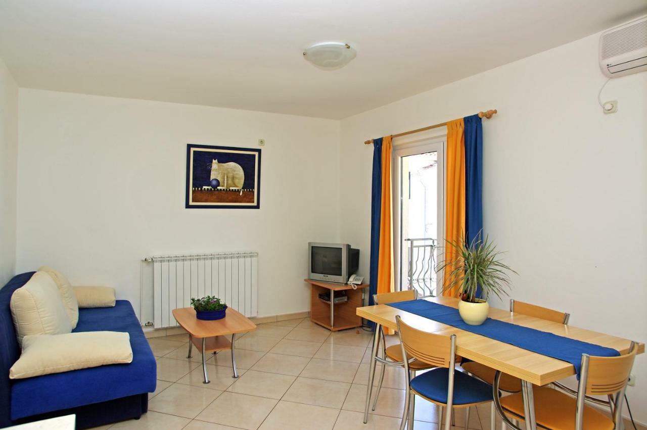 Apartments Villa Vallum 波尔 外观 照片