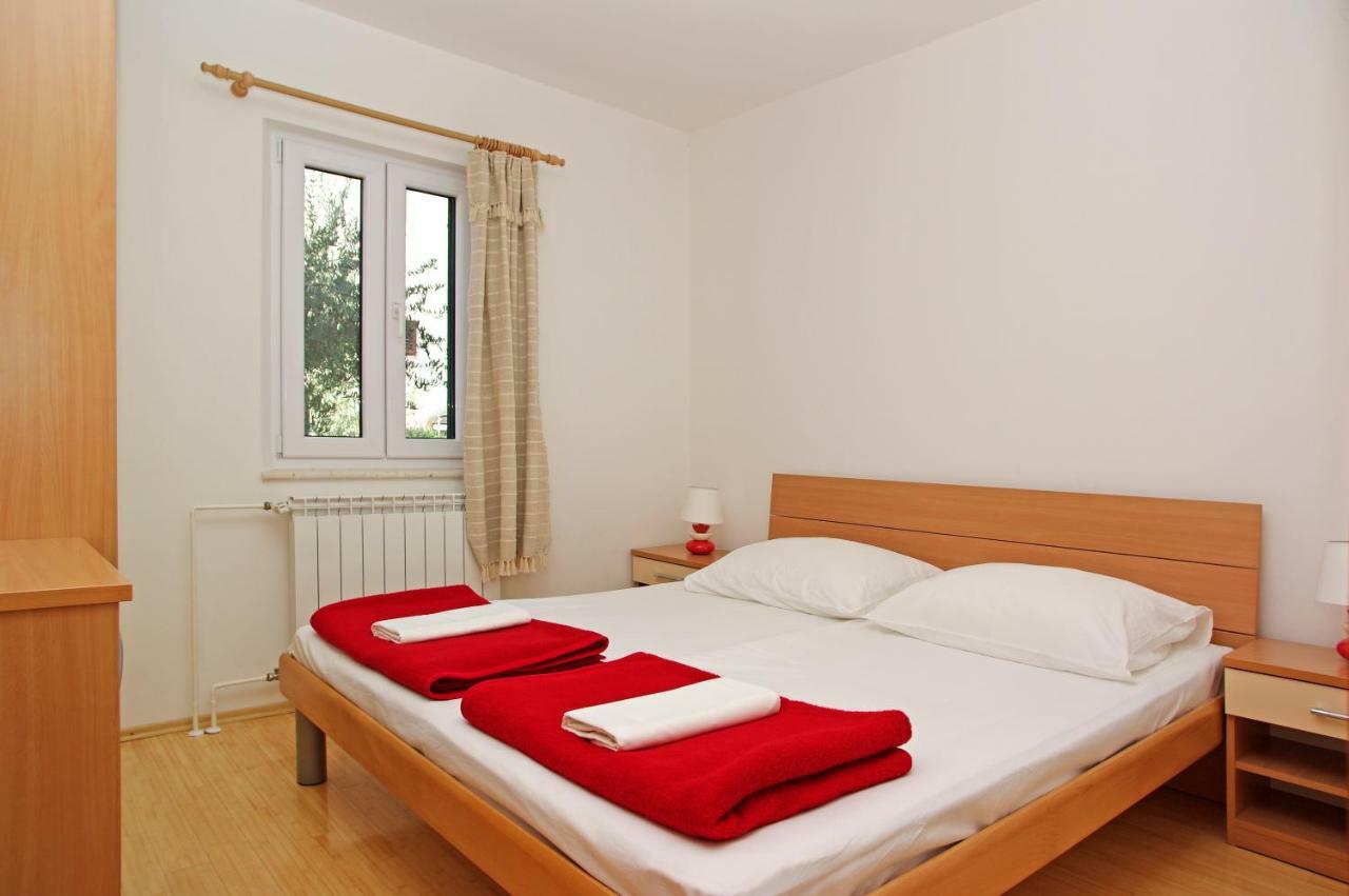 Apartments Villa Vallum 波尔 外观 照片