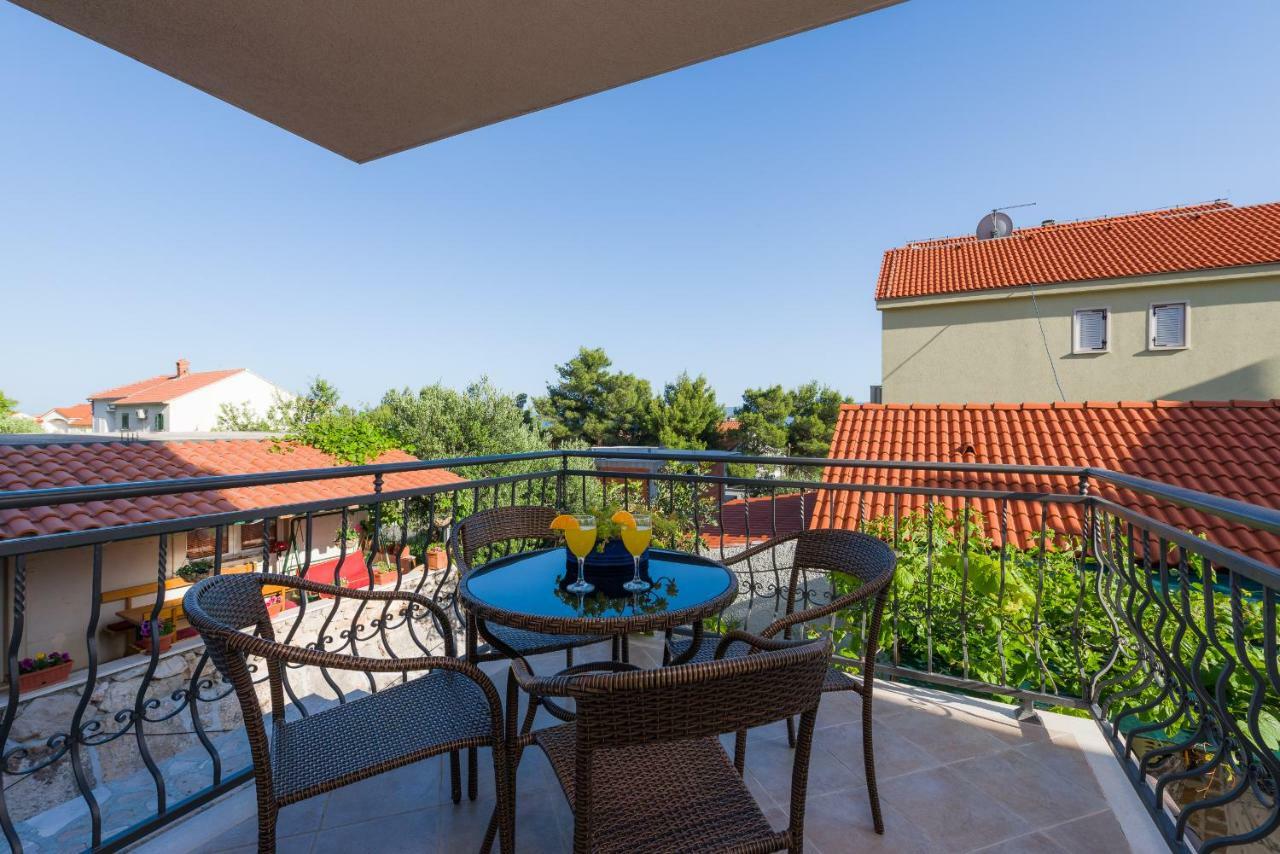 Apartments Villa Vallum 波尔 外观 照片
